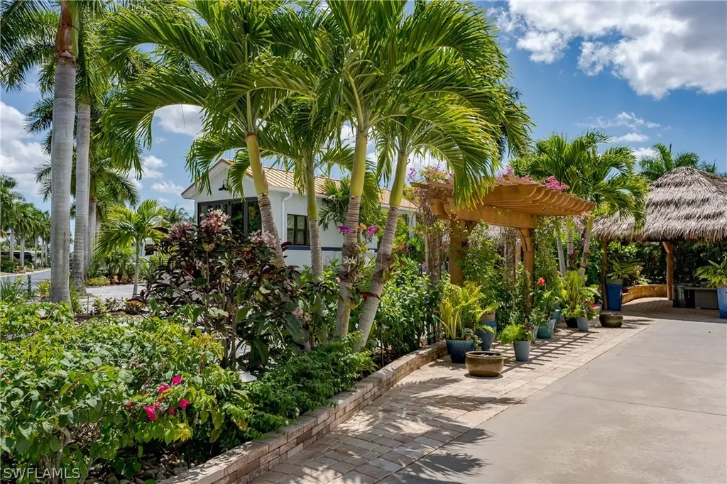 13621 Snapper Lane Naples FL 34114