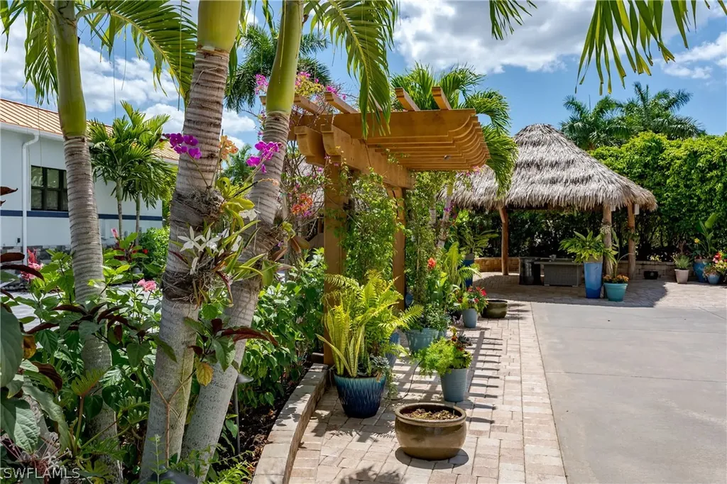 13621 Snapper Lane Naples FL 34114