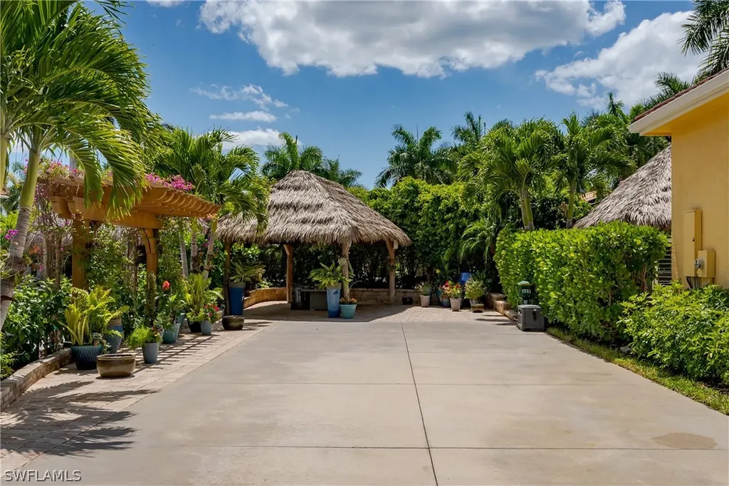 13621 Snapper Lane Naples FL 34114