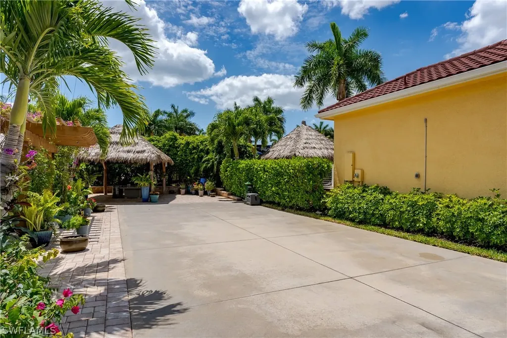 13621 Snapper Lane Naples FL 34114