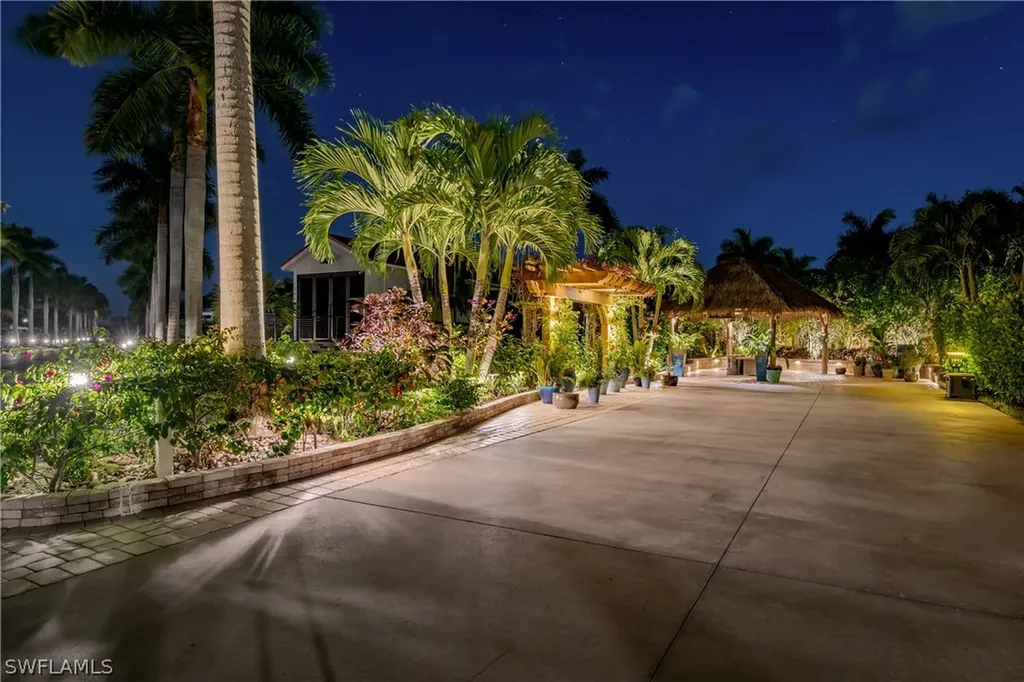 13621 Snapper Lane Naples FL 34114