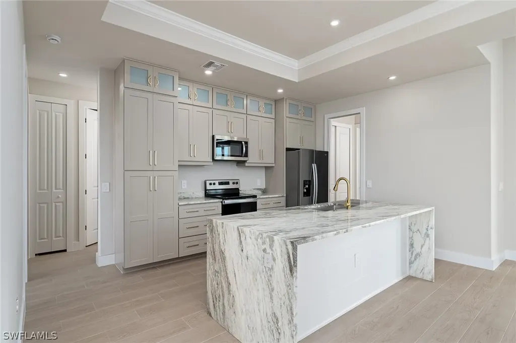 6035 Tabor Avenue Fort Myers FL 33905