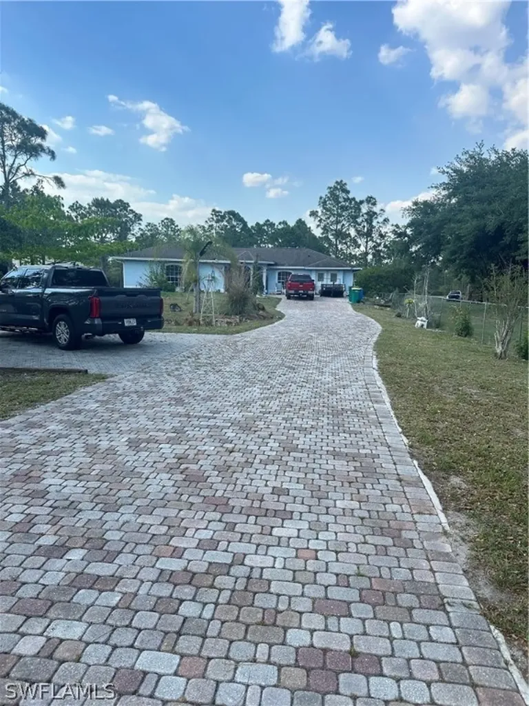3525 47th Avenue NE Naples FL 34120