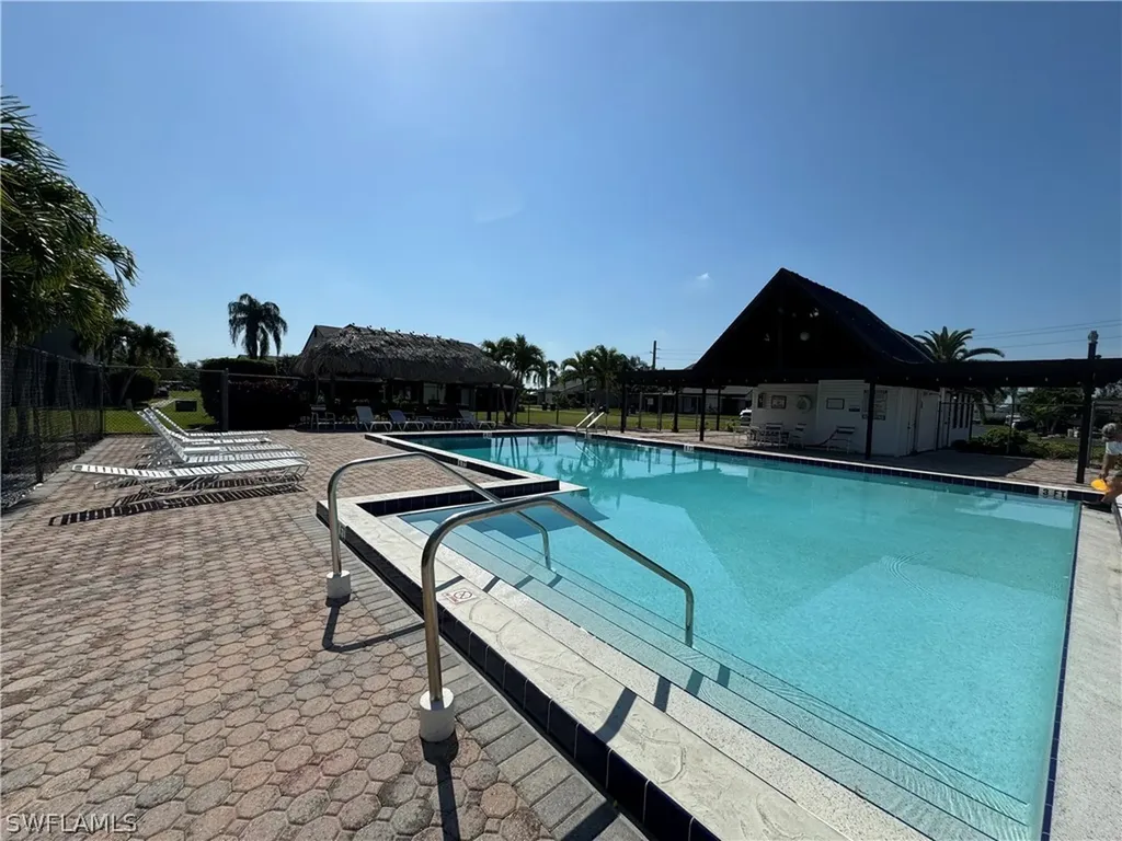 8975 Somerset Boulevard Fort Myers FL 33919