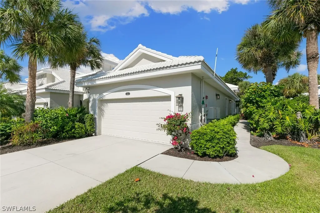 4521 Cardinal Cove Lane Naples FL 34114