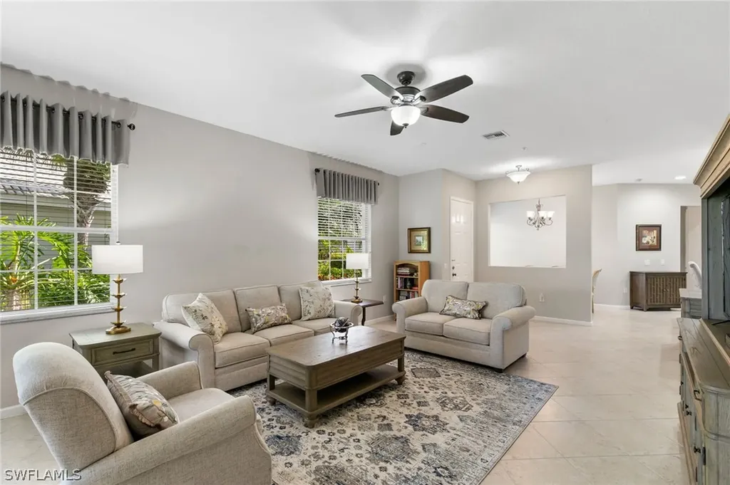 4521 Cardinal Cove Lane Naples FL 34114