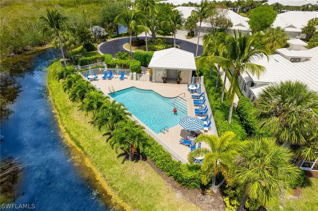 4521 Cardinal Cove Lane Naples FL 34114