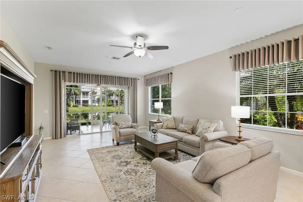 4521 Cardinal Cove Lane Naples FL 34114