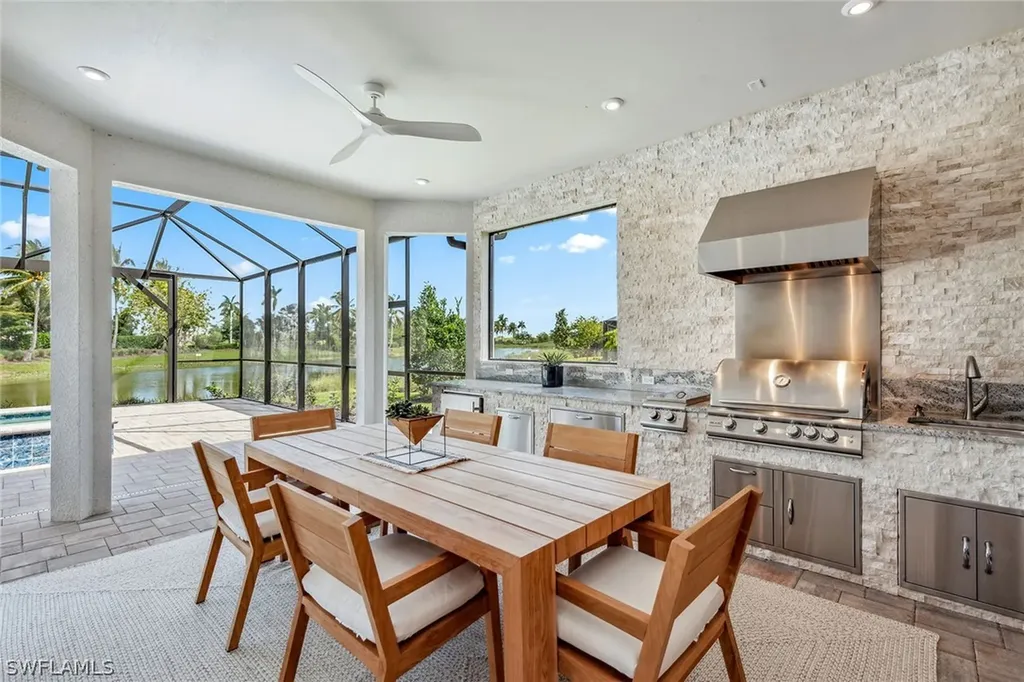 15537 Rio Ponace Court Naples FL 34114