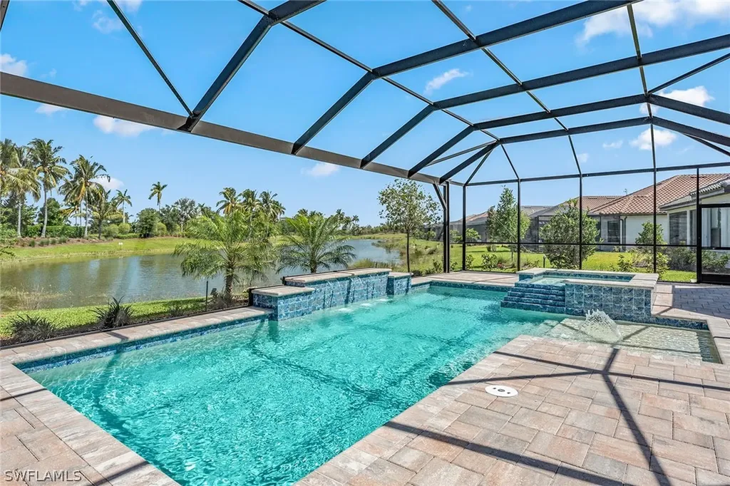15537 Rio Ponace Court Naples FL 34114