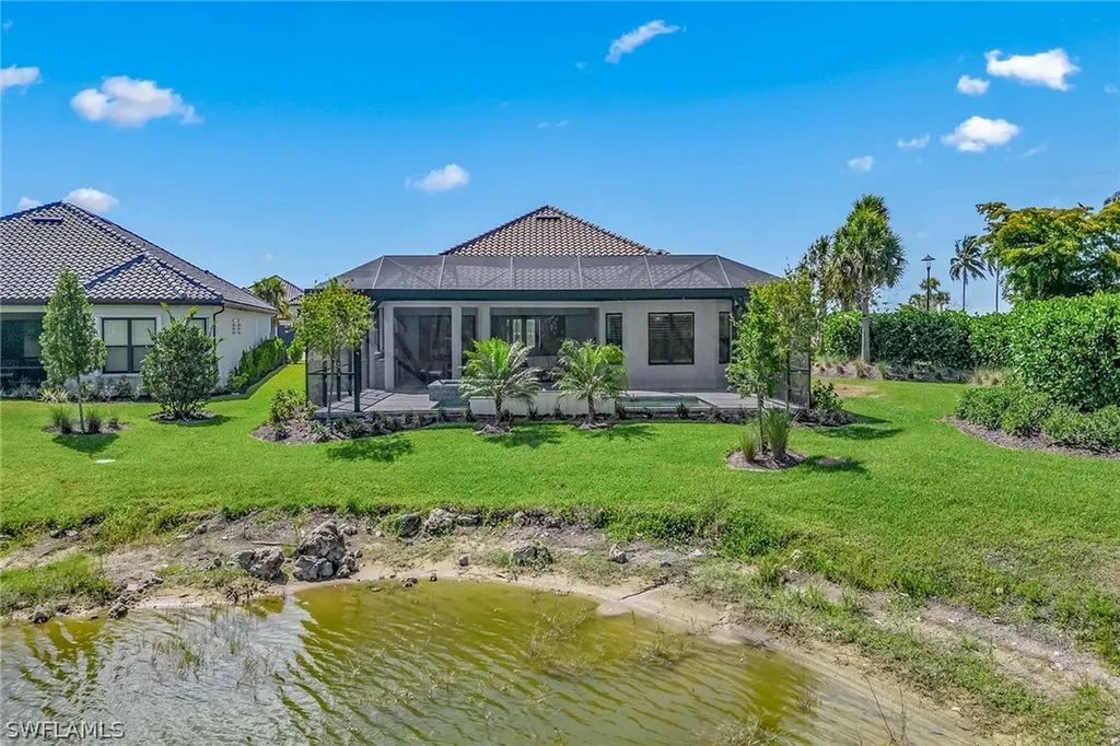 15537 Rio Ponace Court Naples FL 34114