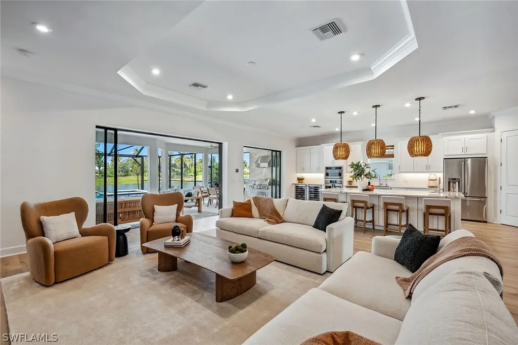 15537 Rio Ponace Court Naples FL 34114