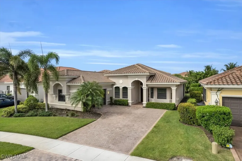 3376 Atlantic Circle Naples FL 34119