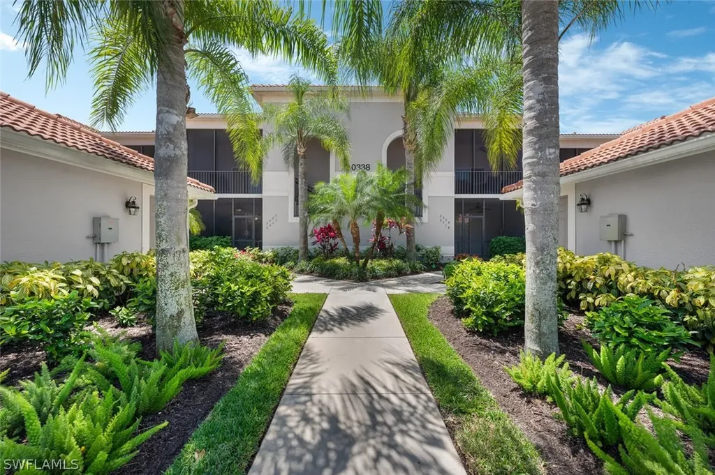 Naples FL, 10338 Heritage Bay Boulevard, Unit 2513