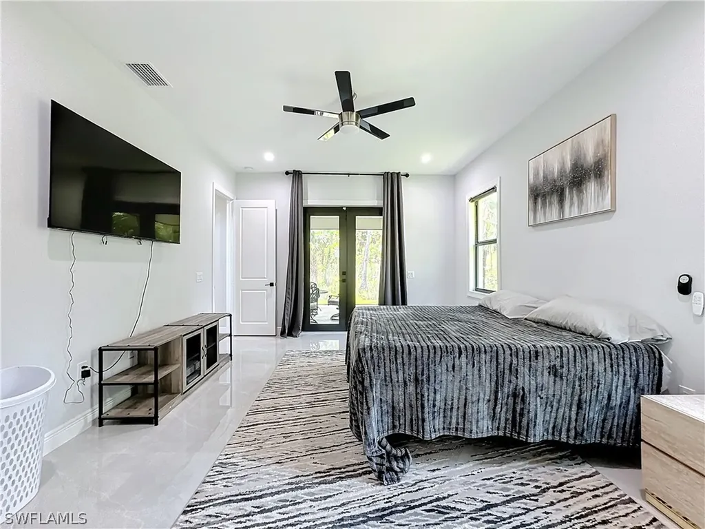 3140 2nd Street NW Naples FL 34120