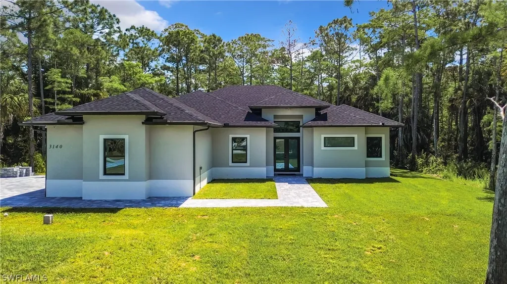 3140 2nd Street NW Naples FL 34120