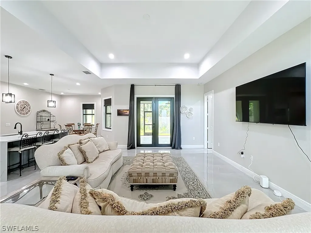 3140 2nd Street NW Naples FL 34120
