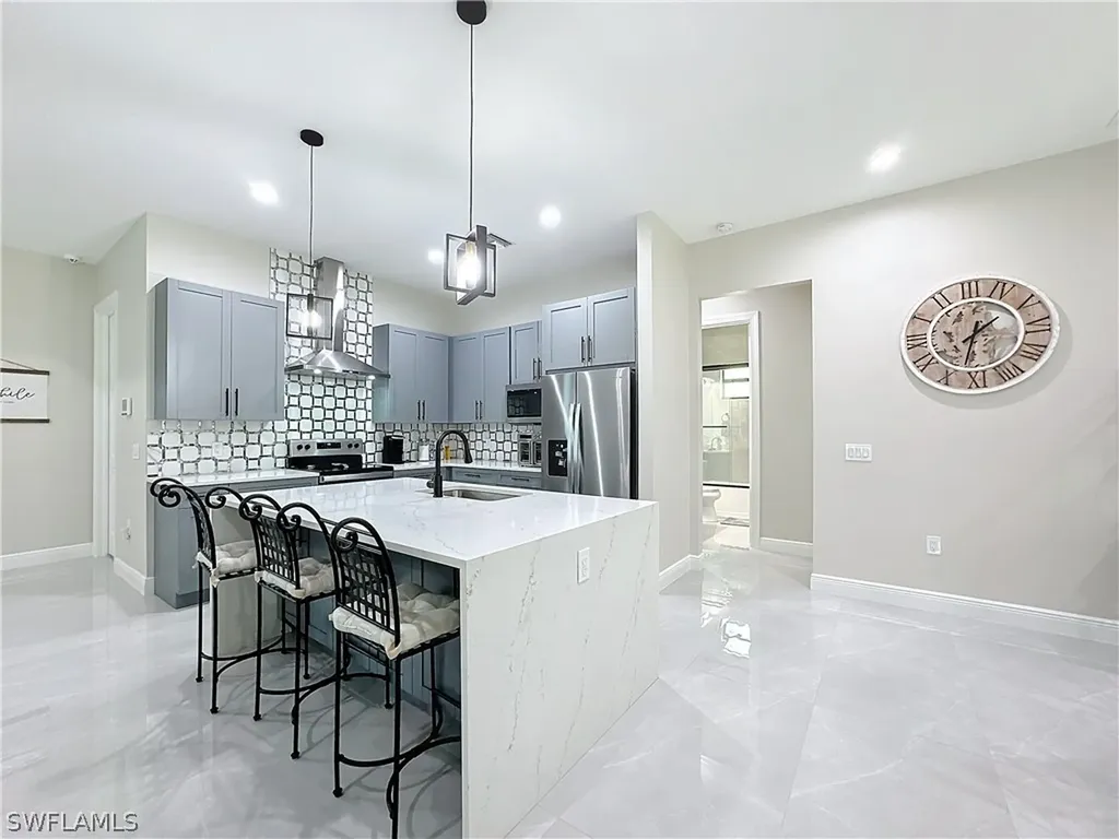 3140 2nd Street NW Naples FL 34120