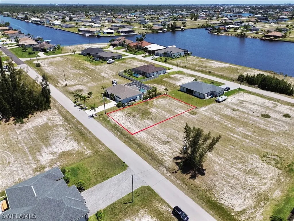 4624 NW 33rd Lane Cape Coral FL 33993