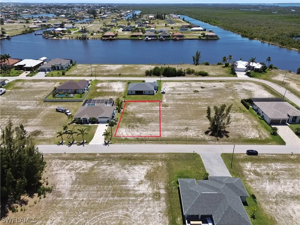 4624 NW 33rd Lane Cape Coral FL 33993
