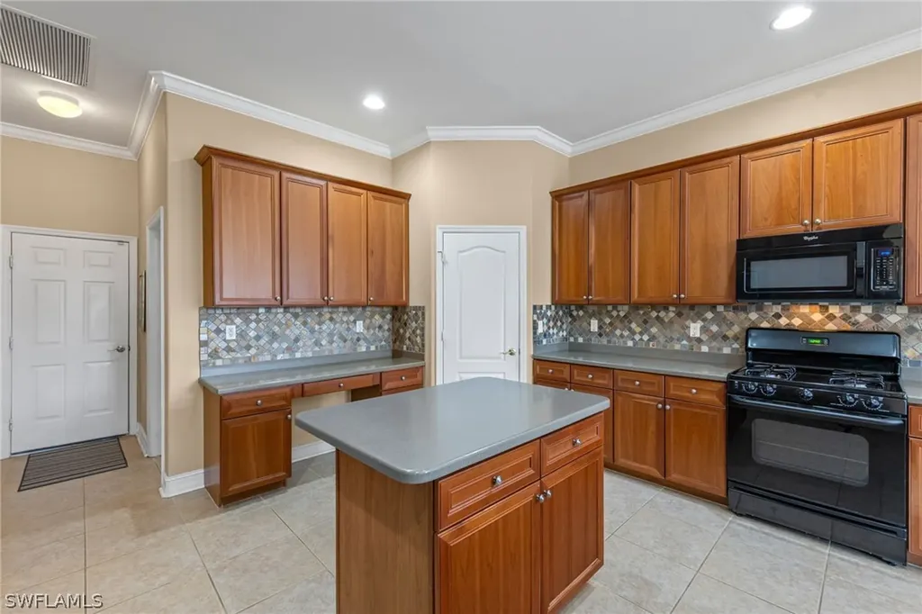 9680 Falconer Way Estero FL 33928