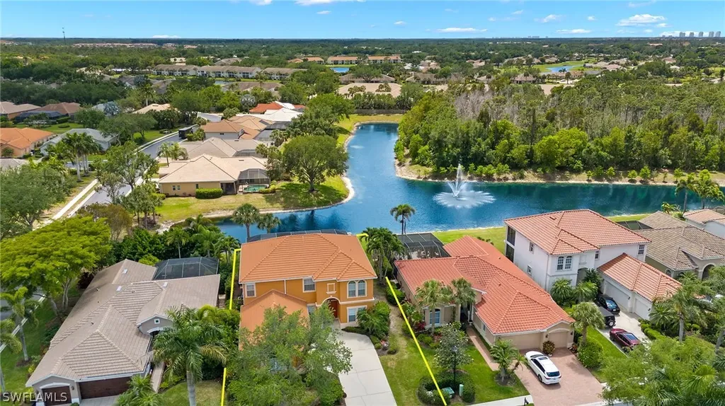 9680 Falconer Way Estero FL 33928