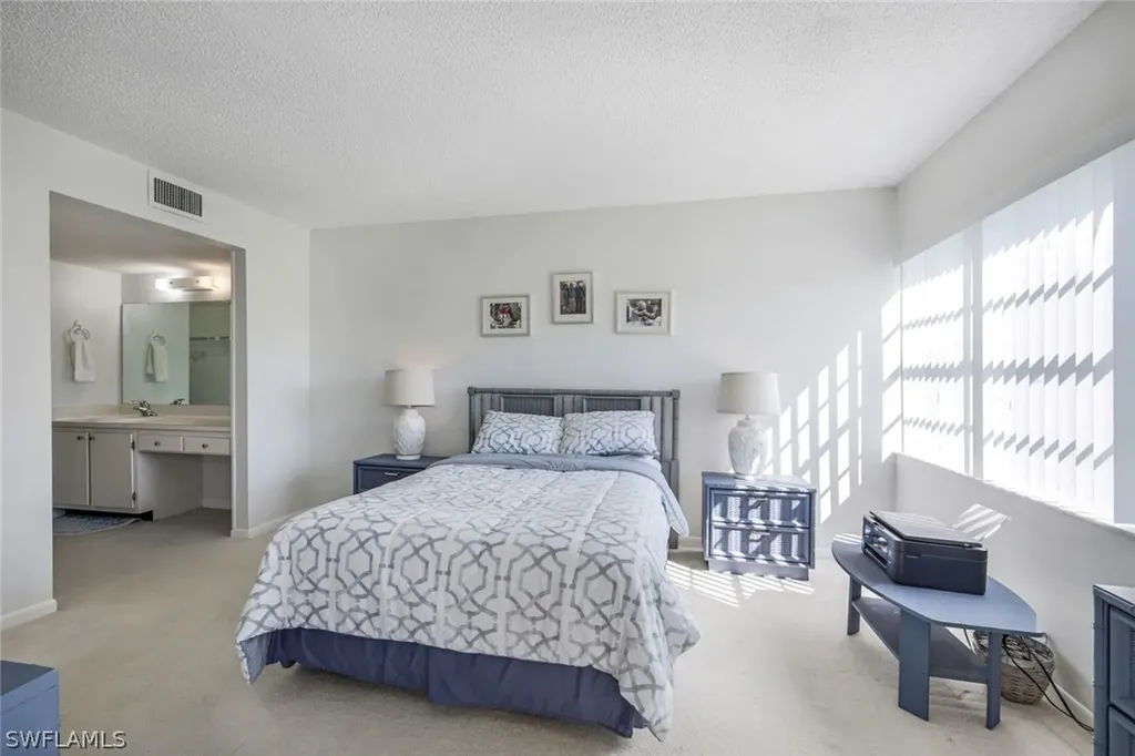 1083 Forest Lakes Drive Naples FL 34105