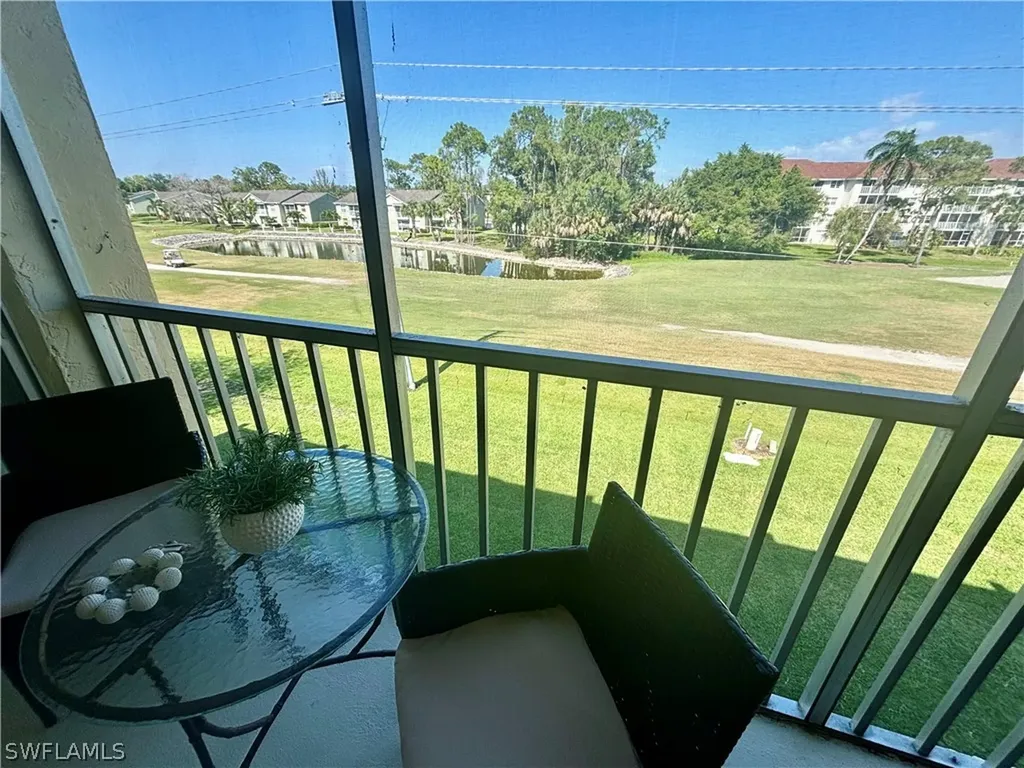 1083 Forest Lakes Drive Naples FL 34105