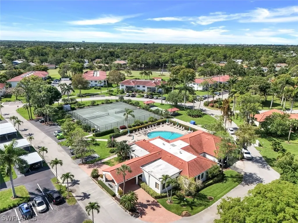 1083 Forest Lakes Drive Naples FL 34105
