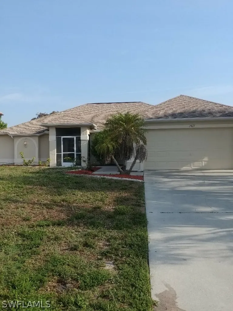 2819 SW 25th Street Cape Coral FL 33914