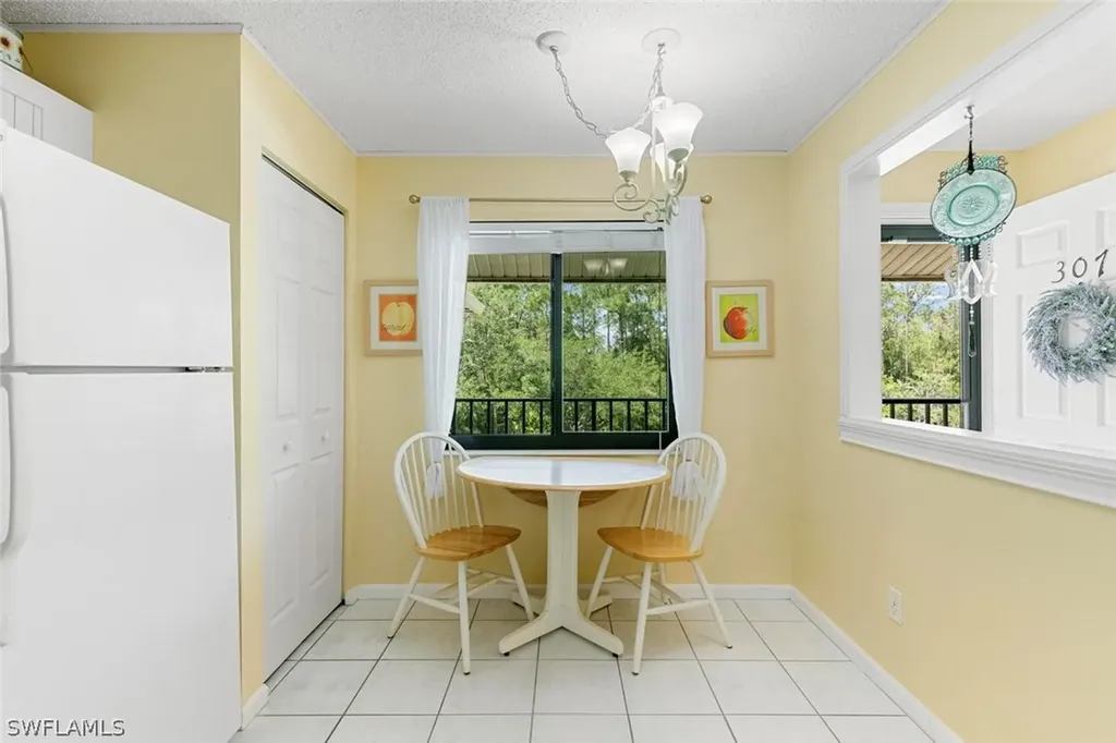 5784 Deauville Circle Naples FL 34112
