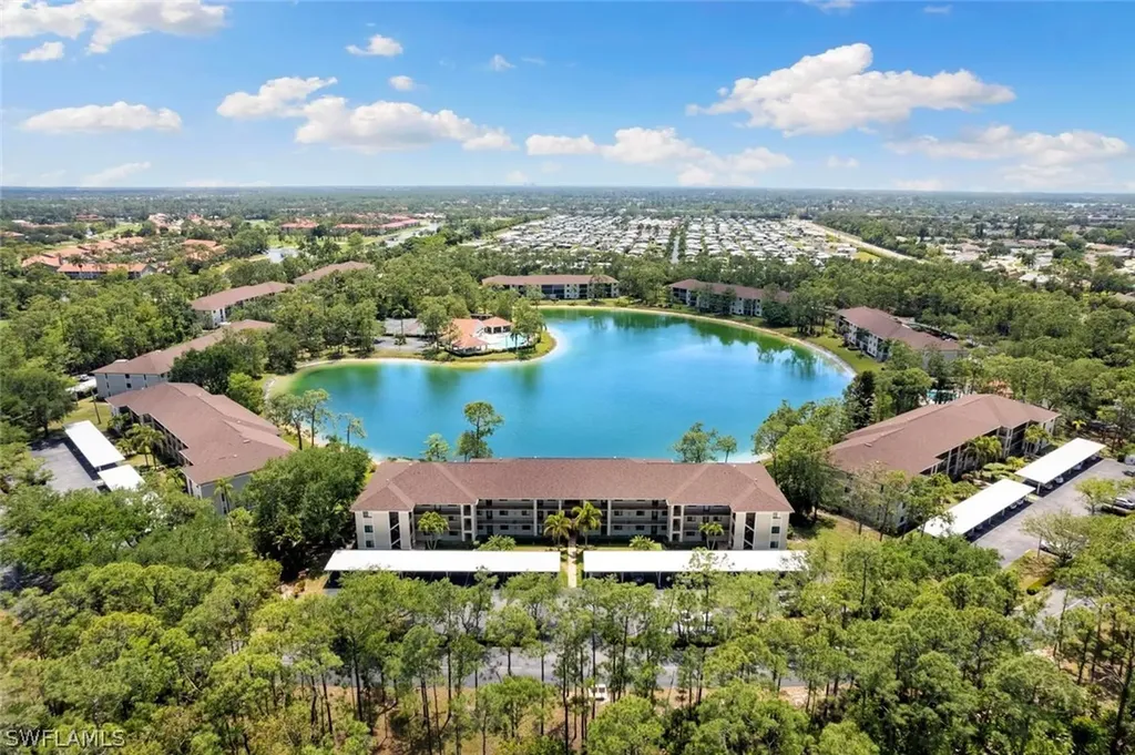 5784 Deauville Circle Naples FL 34112
