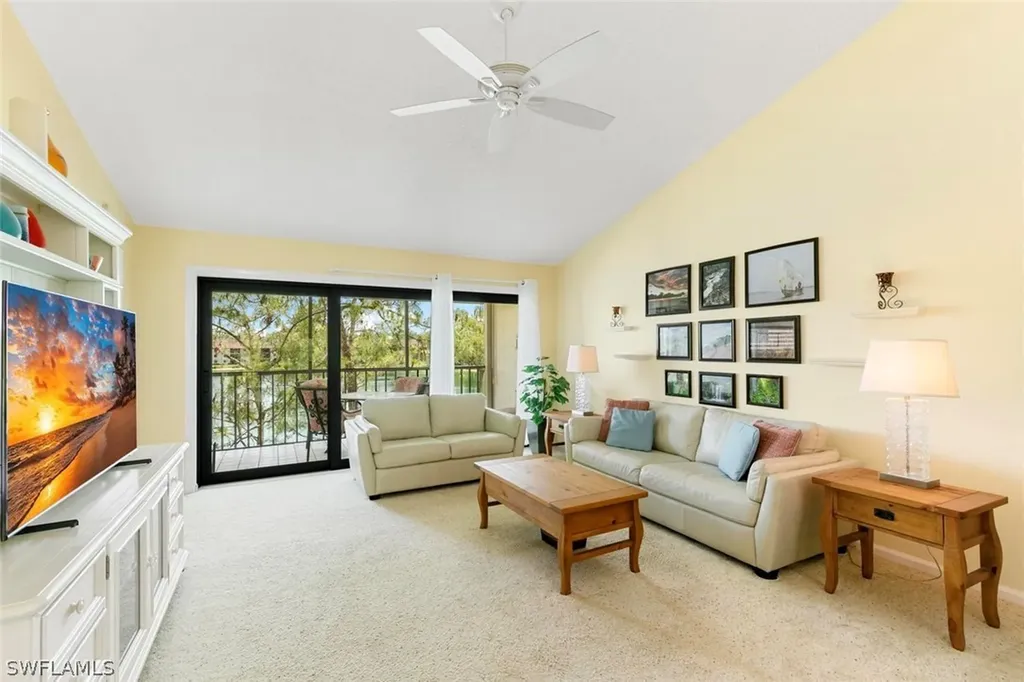 5784 Deauville Circle Naples FL 34112