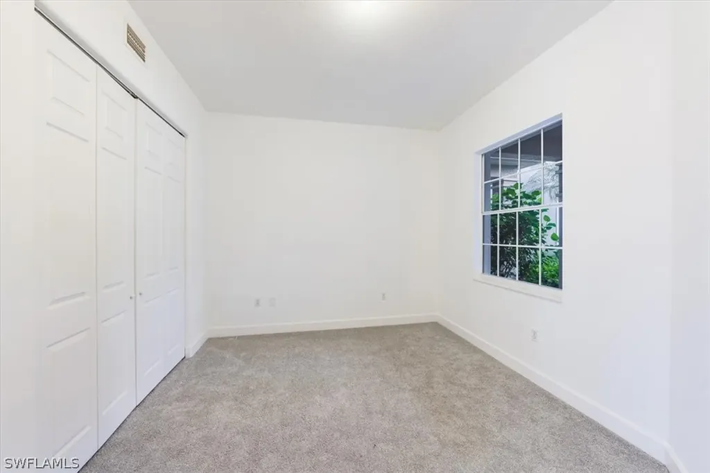 4758 Stratford Court Naples FL 34105