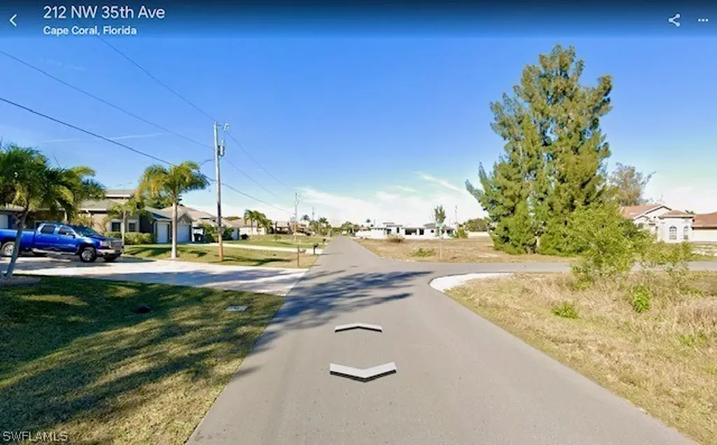 212 NW 35th Avenue Cape Coral FL 33993