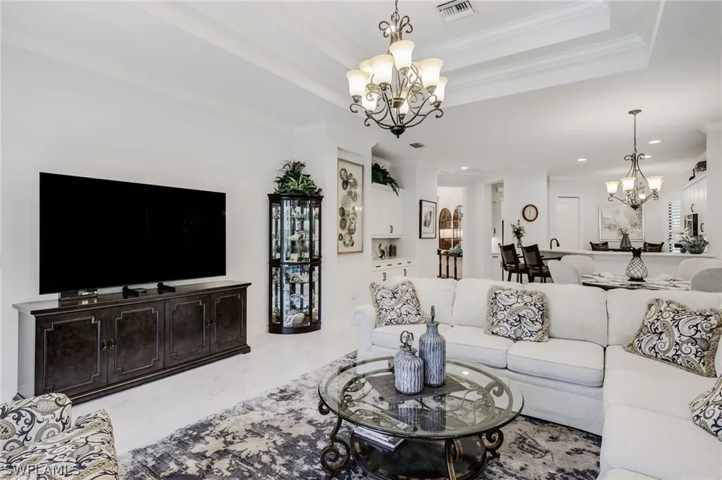 6648 Roma Way Naples FL 34113