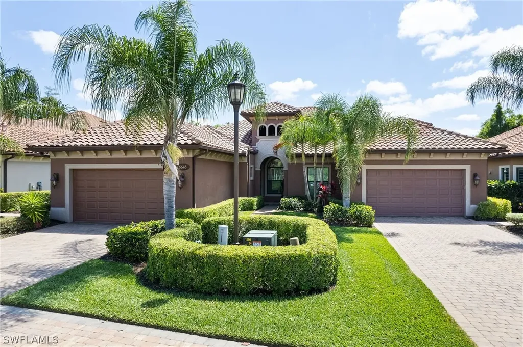6648 Roma Way Naples FL 34113