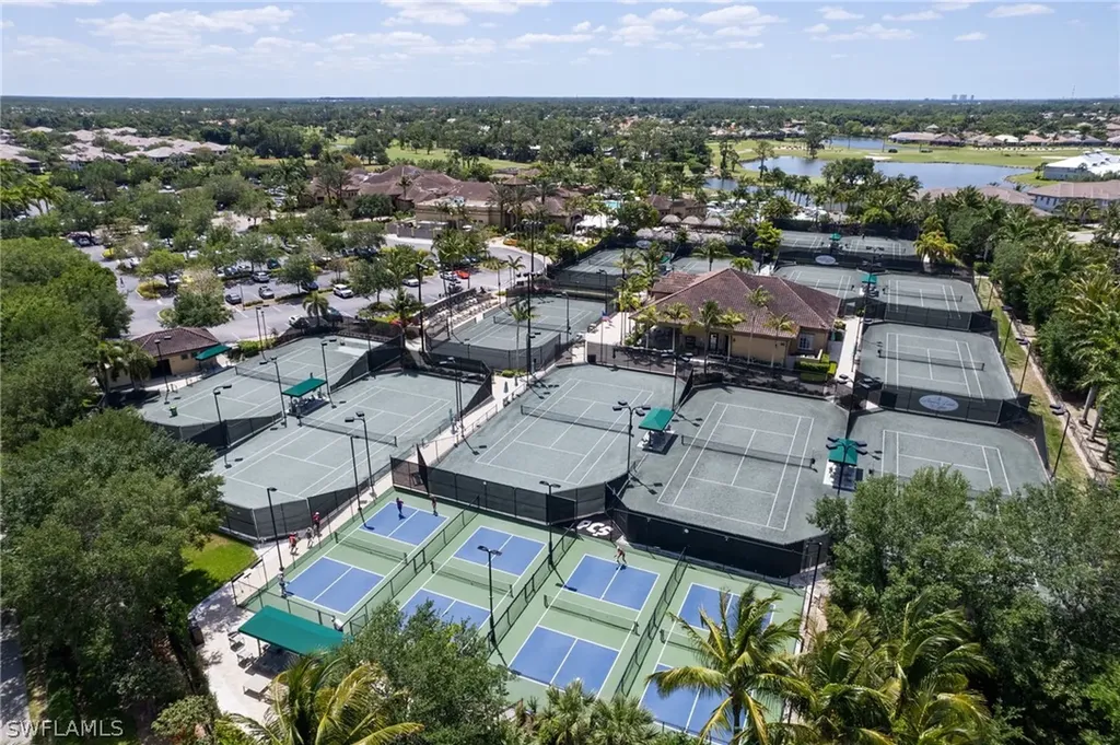 6648 Roma Way Naples FL 34113