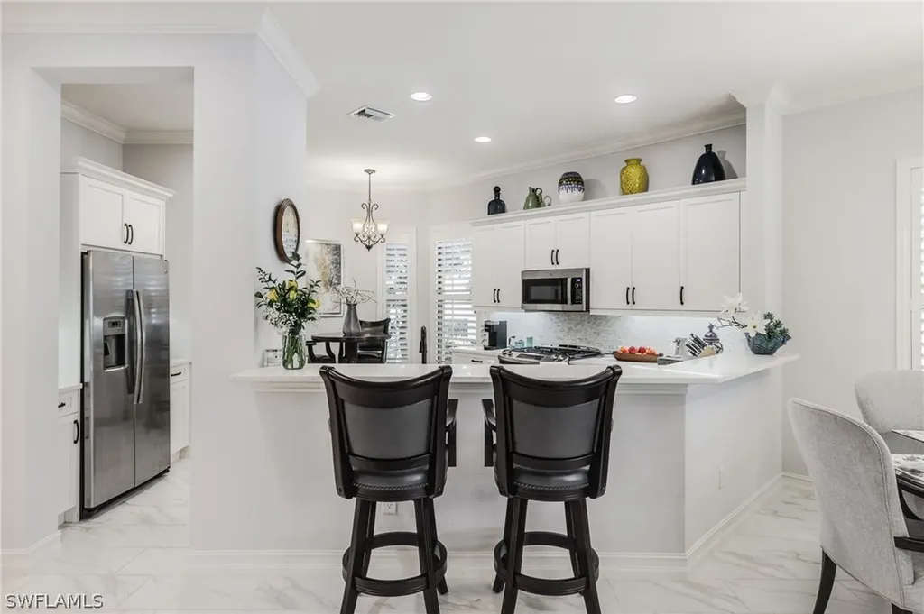 6648 Roma Way Naples FL 34113