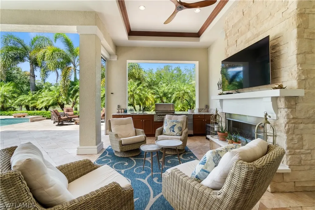 4265 Deephaven Lane Naples FL 34119