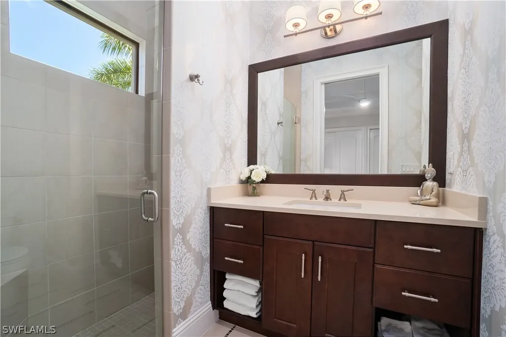 4265 Deephaven Lane Naples FL 34119
