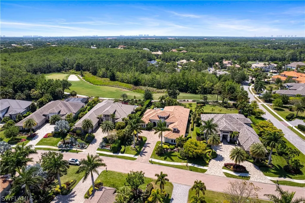 4265 Deephaven Lane Naples FL 34119