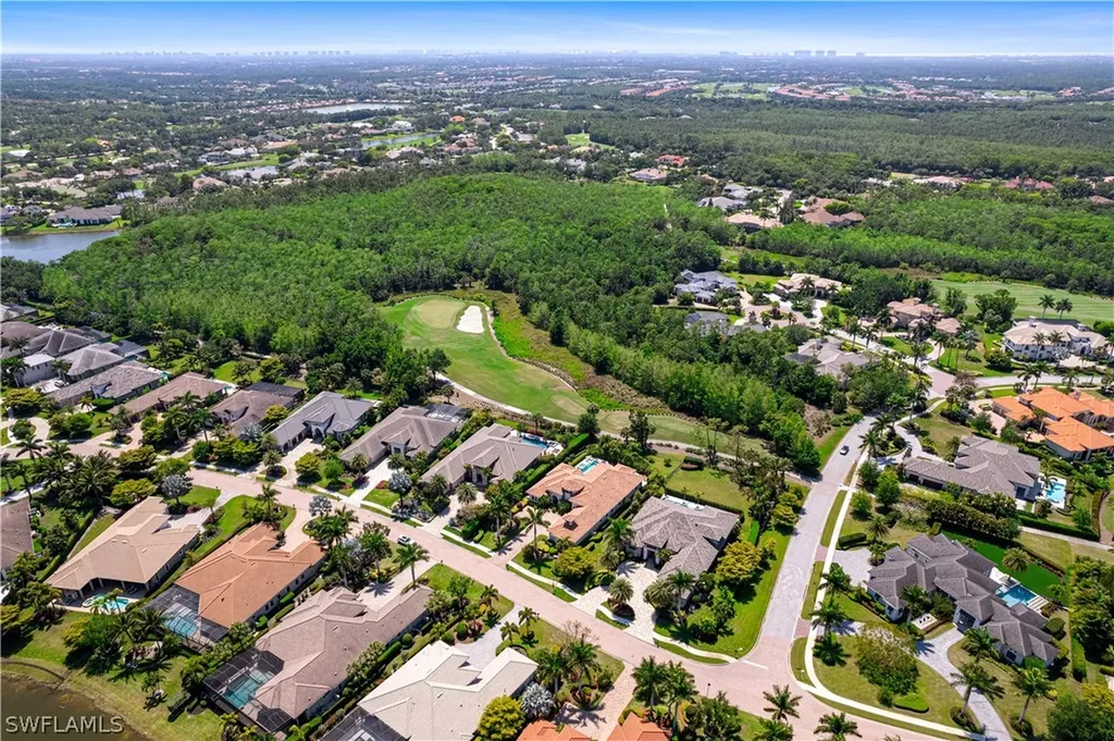 4265 Deephaven Lane Naples FL 34119