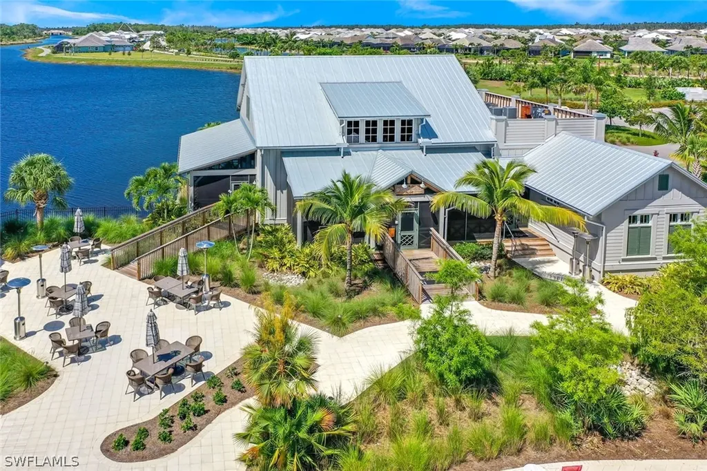 6895 Saona Court Naples FL 34113