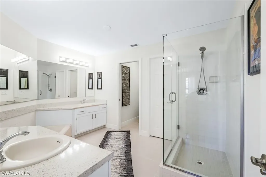 6654 Tannin Lane Naples FL 34109