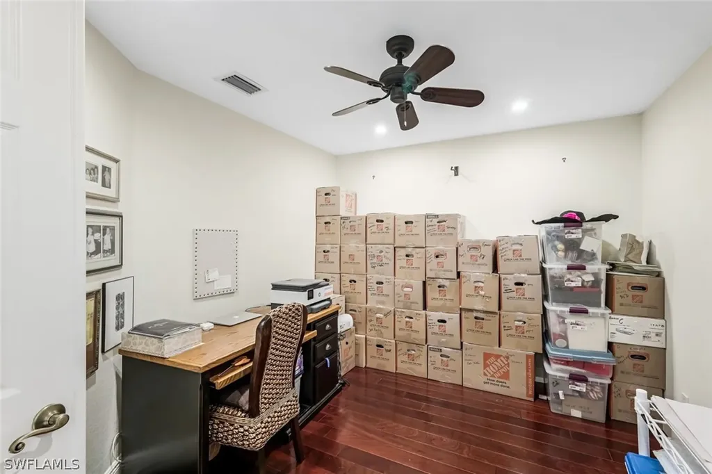 6654 Tannin Lane Naples FL 34109