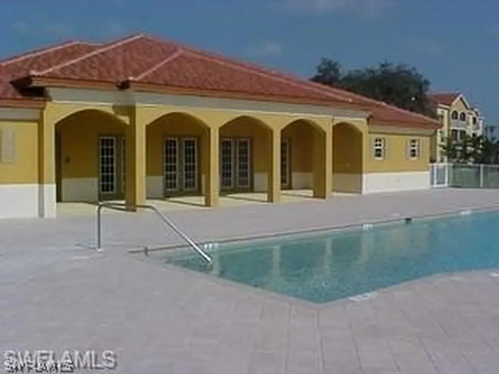 4121 Residence Drive Fort Myers FL 33901