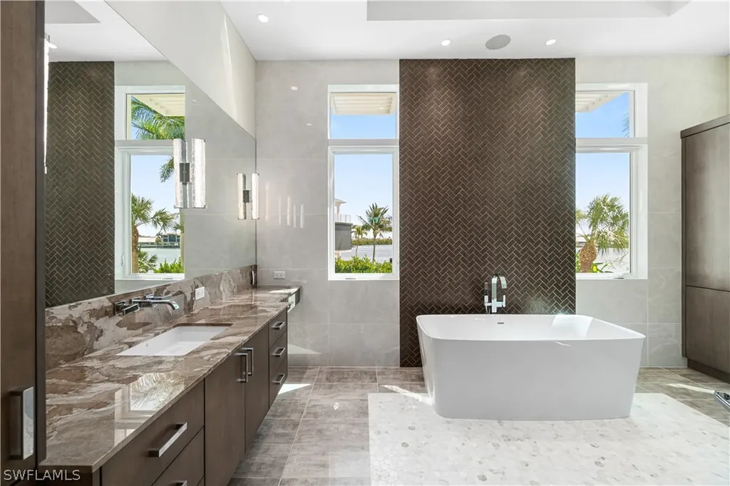 226 Malibu Cove Bonita Springs FL 34134