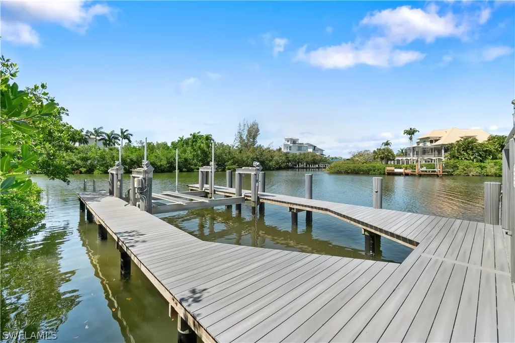 226 Malibu Cove Bonita Springs FL 34134