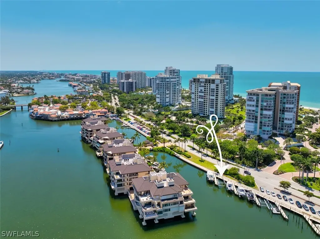 4450 Gulf Shore Boulevard N Naples FL 34103
